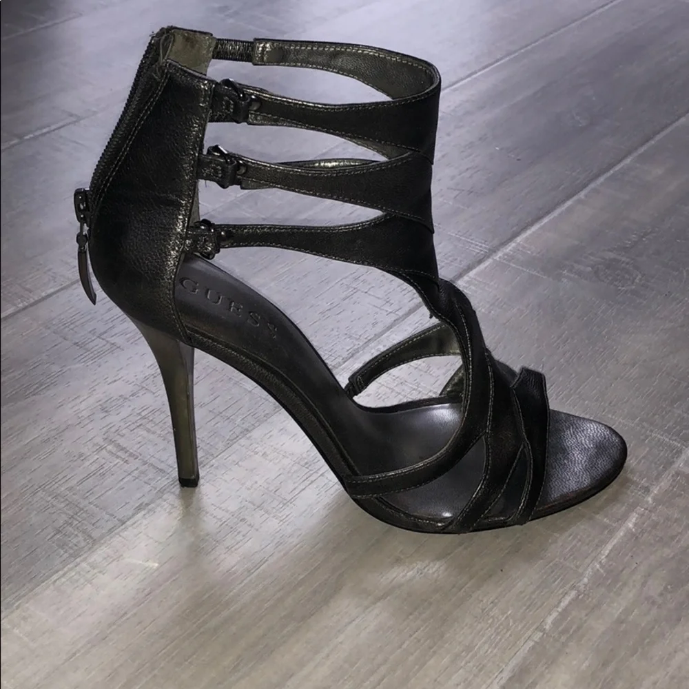 COPY - Guess heels - Picture 4 of 5